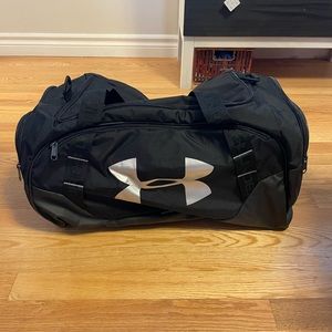 Under armour duffel bag